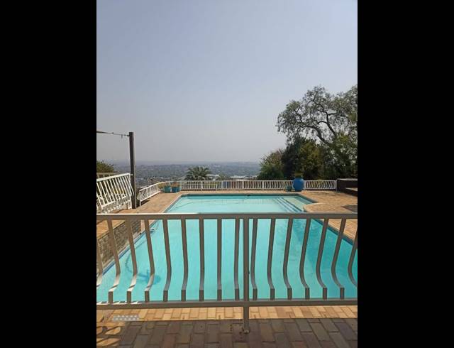 4 BEDROOM PROPERTY TO RENT IN SUNNYRIDGE